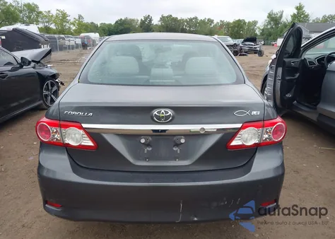 2013 Toyota Corolla Le z USA, uszkodzony, nr VIN 2T1BU4EE2DC127854